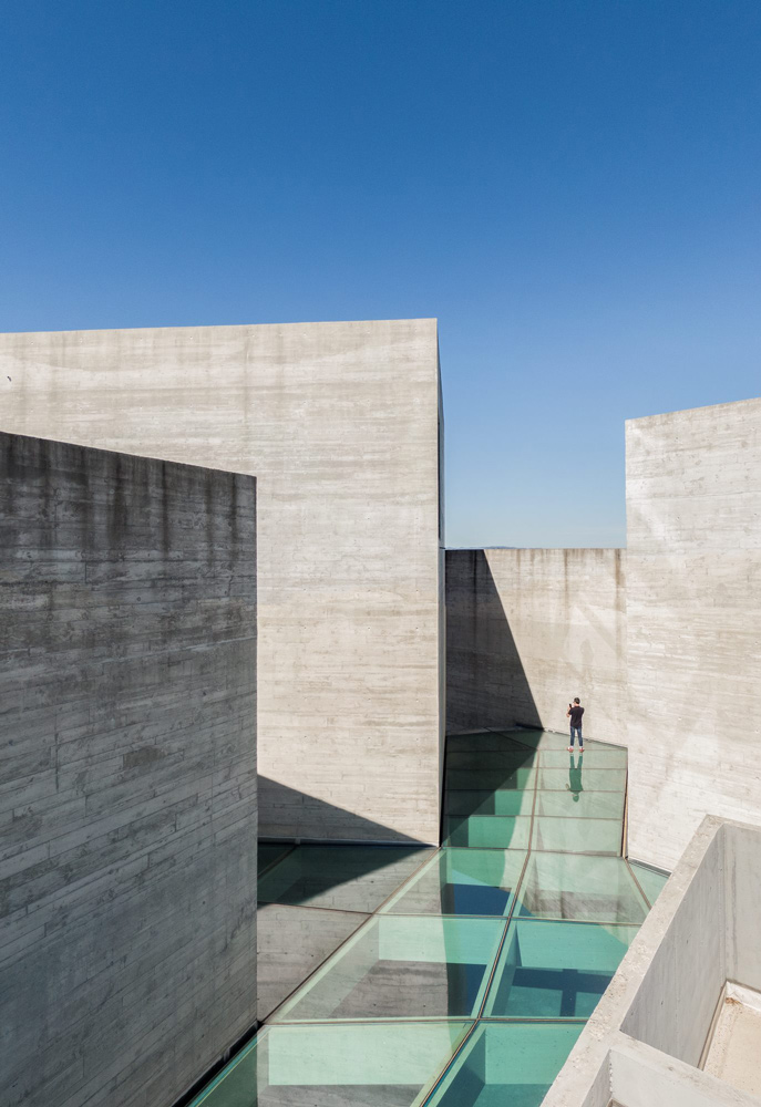 Interpretation Center of the Romanesque by Spaceworkers